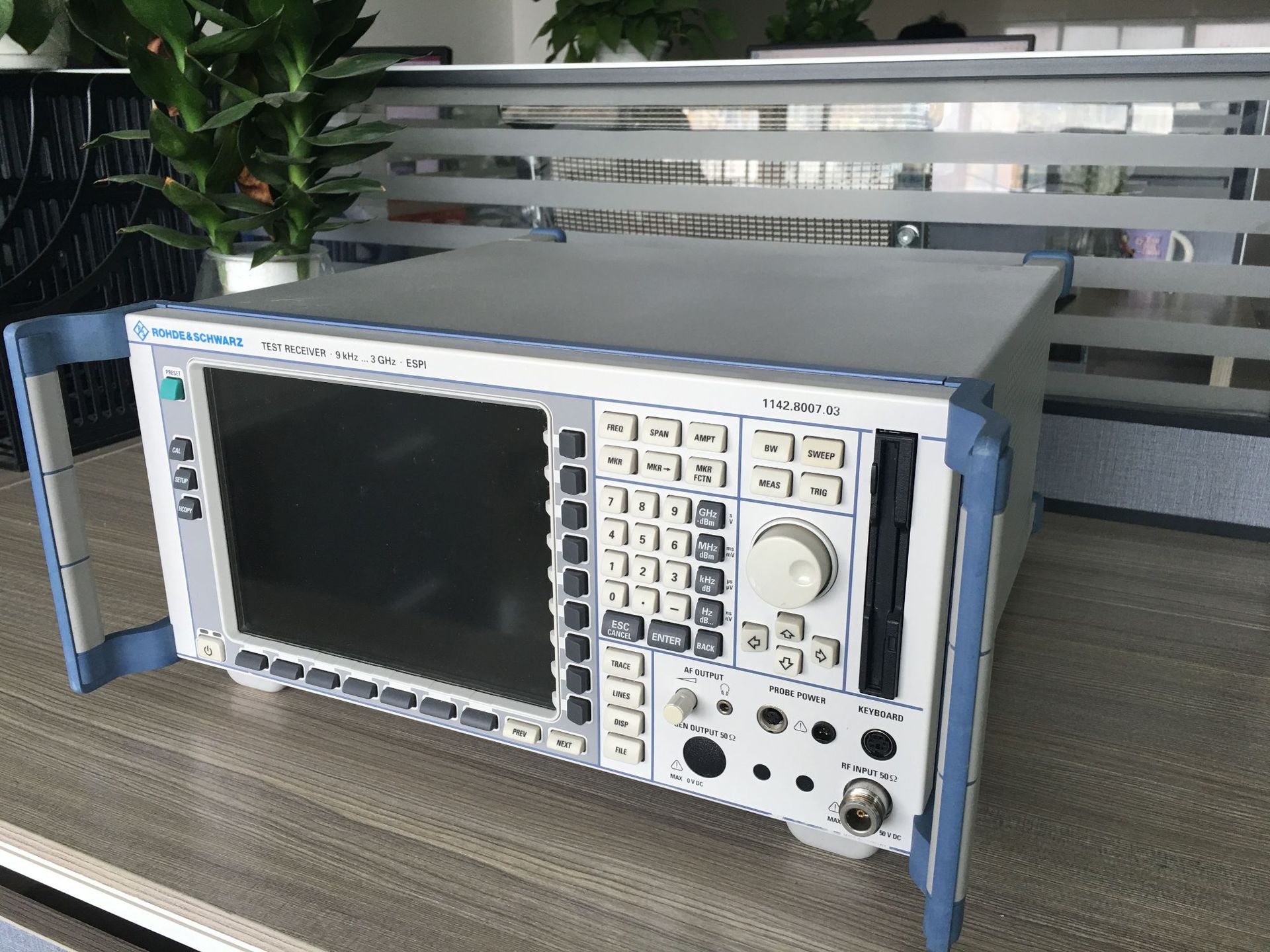 德国罗德与施瓦茨R&S ESR3 EMI接收机10 Hz 至 3.6 GHz