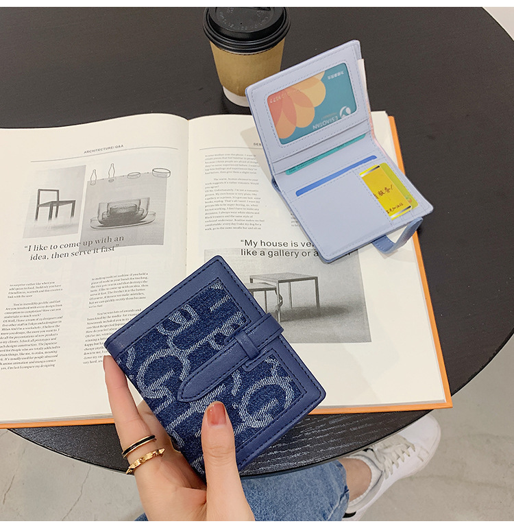 70% Off Short Style Wallet 2020 New Embroidered Student Wallet Short Folding Ladies Multifunctional Card Holder Wholesale display picture 13