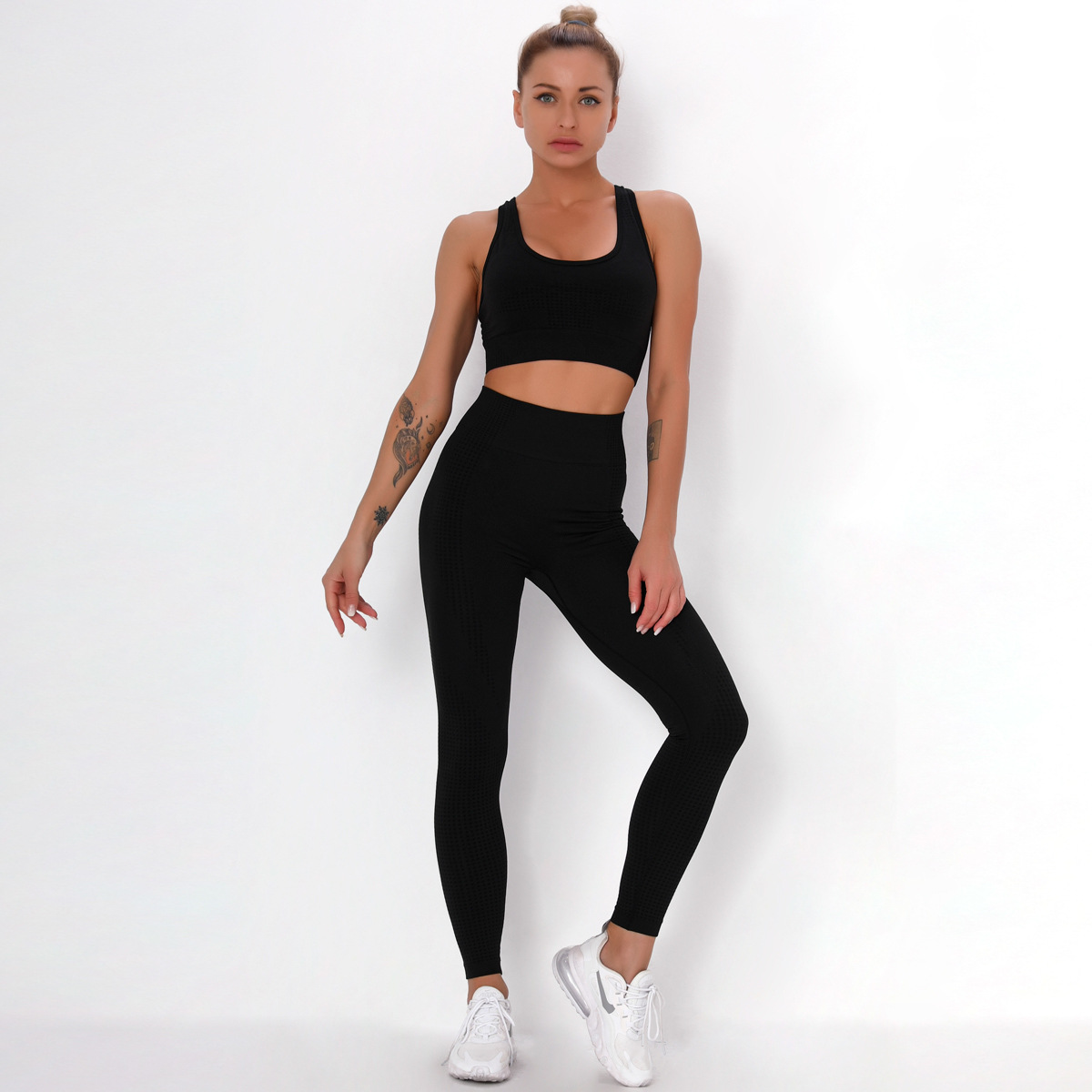 seamless knitted sports suit  NSNS10731