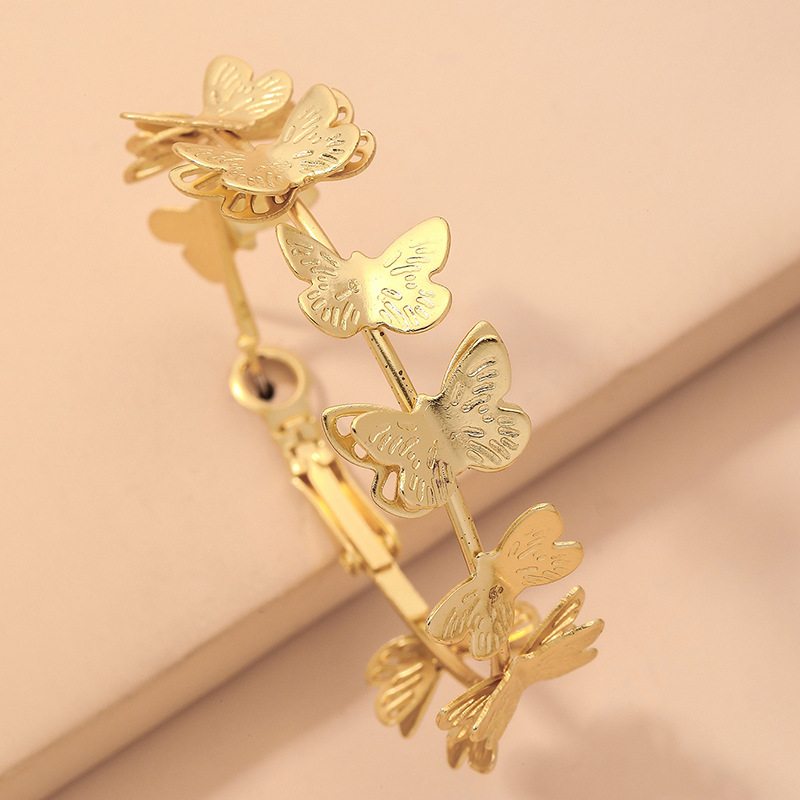 Retro Butterfly Simple Fashion Earrings display picture 5