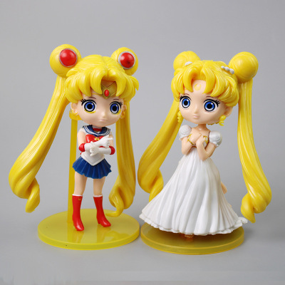 带底座大号美少女蛋糕装饰 儿童生日蛋糕公仔月野兔摆件厂家