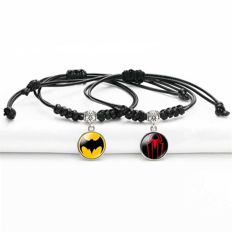 Marvel Hero Bracelet Iron Man Spiderman Captain America Simple hand rope AliExpress 2 yuan store supply Marvel Hero Bracelet Iron Man Spiderman Captain America Simple hand rope AliExpress 2 yuan store supply