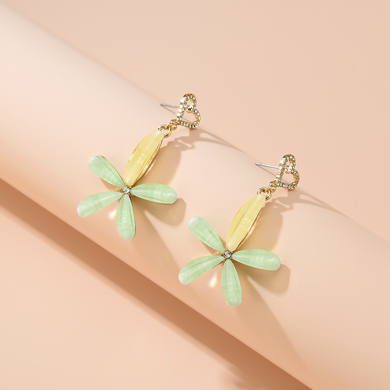 Korean Sweet Petal Earrings display picture 8