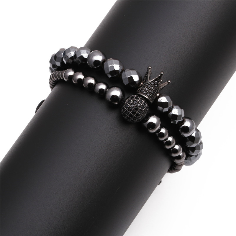 Black Gallstone Crown Bracelet Copper Micro Inlaid Zircon 10mm Drill Ball Adjustable Braided Bracelet display picture 9