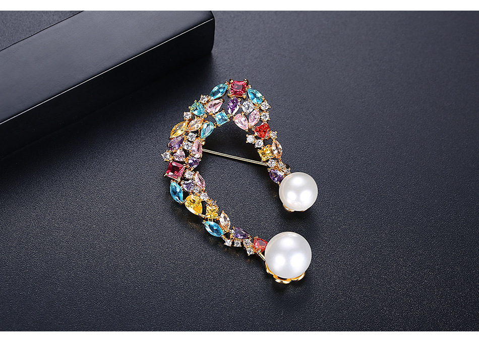 Fashion Korean New Color Female Zircon Brooch Wild Pin Accessories Wholesale Nihaojewelry display picture 5