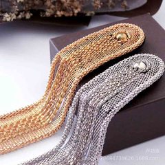 Factory bulk flow shoulder tabs, hand-embroidered DIY order clothing accessories, multiple wholesale shoulder tabs