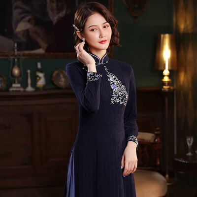 Show off Tang Fanxiang 2020 Autumn new pattern Improvement knitting grace Embroidery have cash less than that is registered in the accounts Chinese style Chinese style Audrey cheongsam