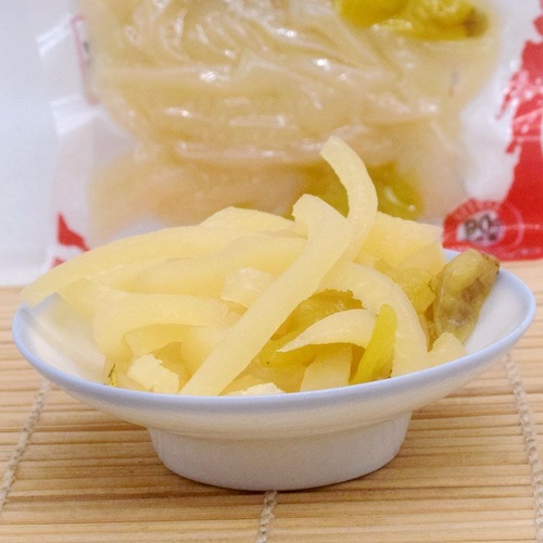 Chongqing Golden Mouth Open 90g Gold Pork Crispy Spicy Pickled Pork Skin Leisure Food Snack One-piece Dropshipping