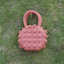 2021新梅花包女士手提珍珠串珠包韩版美女晚宴猪鼻包河北白沟串珠