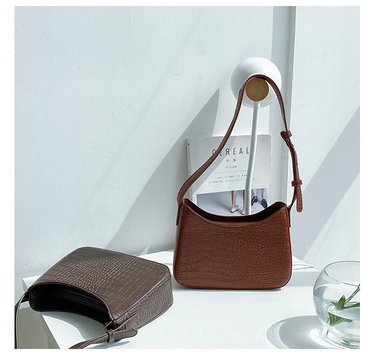 Crocodile pattern armpit women, niche design, high-end PU styling handbag, Korean version shoulder bag for women_voghion.com