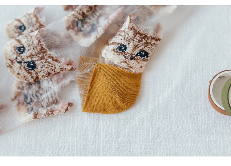 Women's Fashion Cat Cotton Jacquard Crew Socks display picture 4