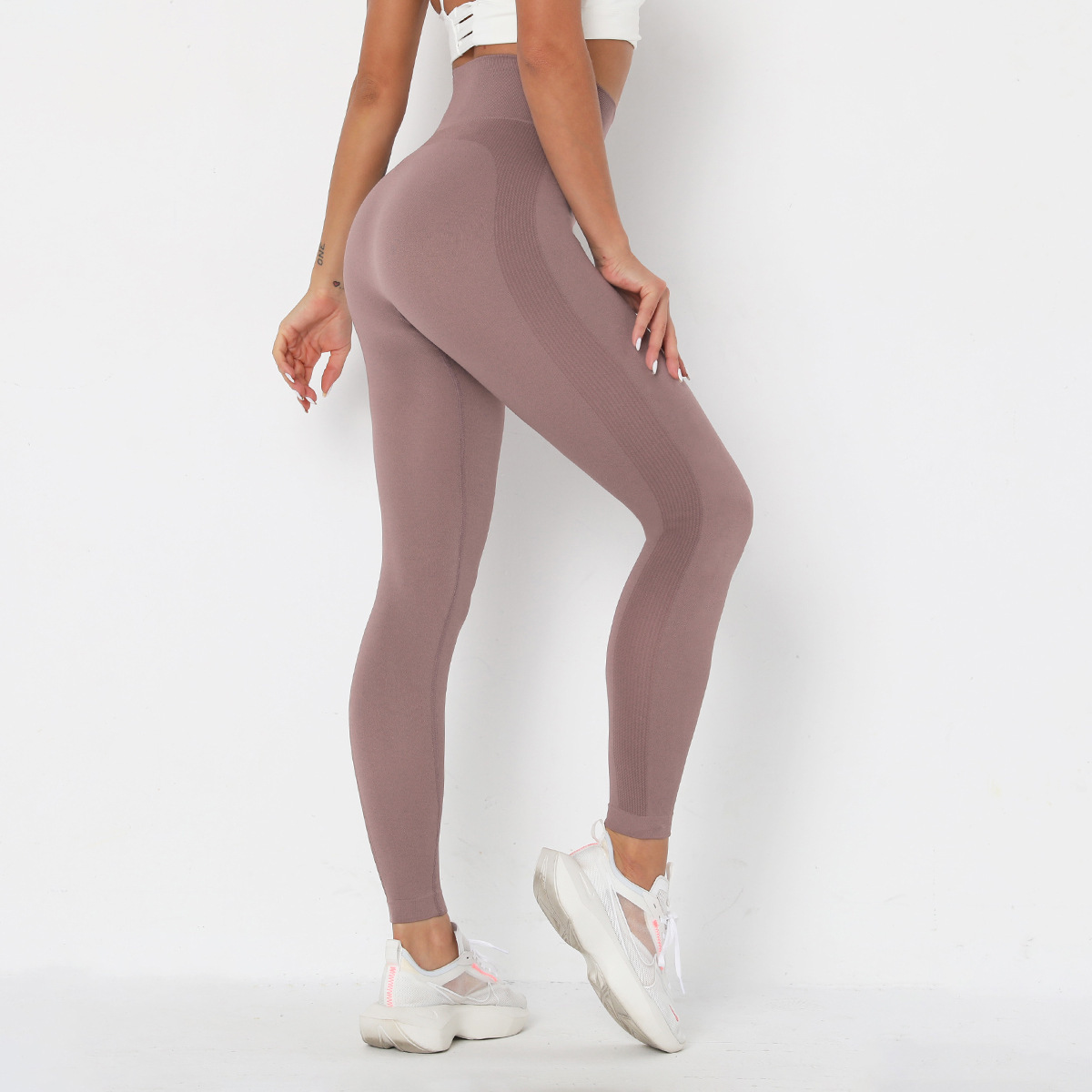 seamless high waist tight-fitting hip-lifting solid color sports pants  NSNS11010