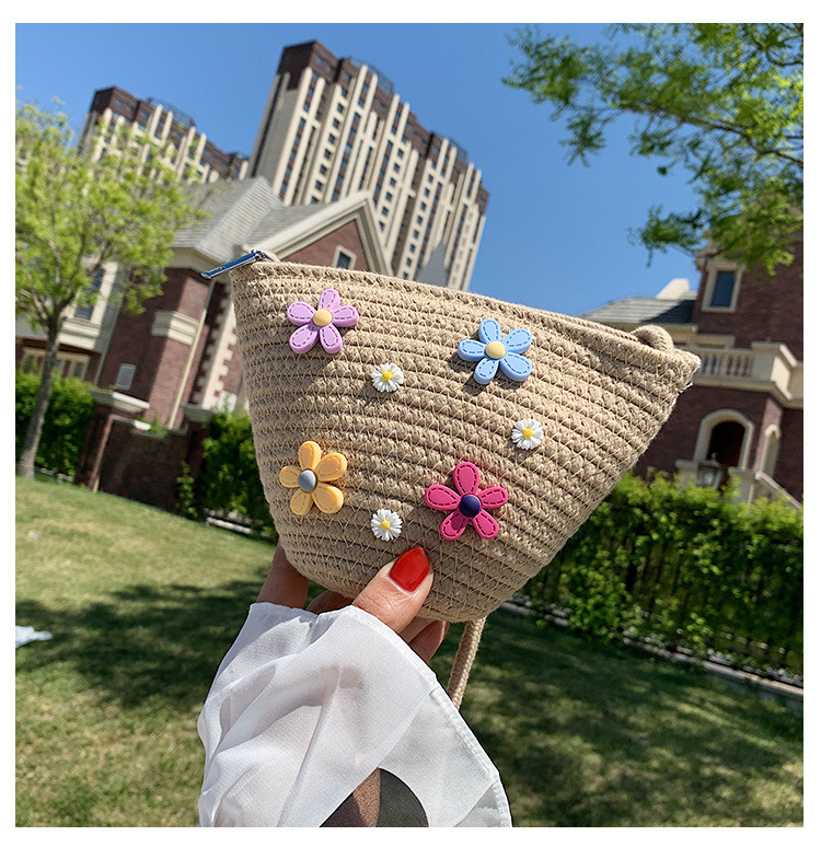 Woven Small Bag Summer New Women's Bag Korean Fashion The Shoulder Messenger Bag Small Fresh Straw Bucket Bag Wholesale Nihaojewelry display picture 13