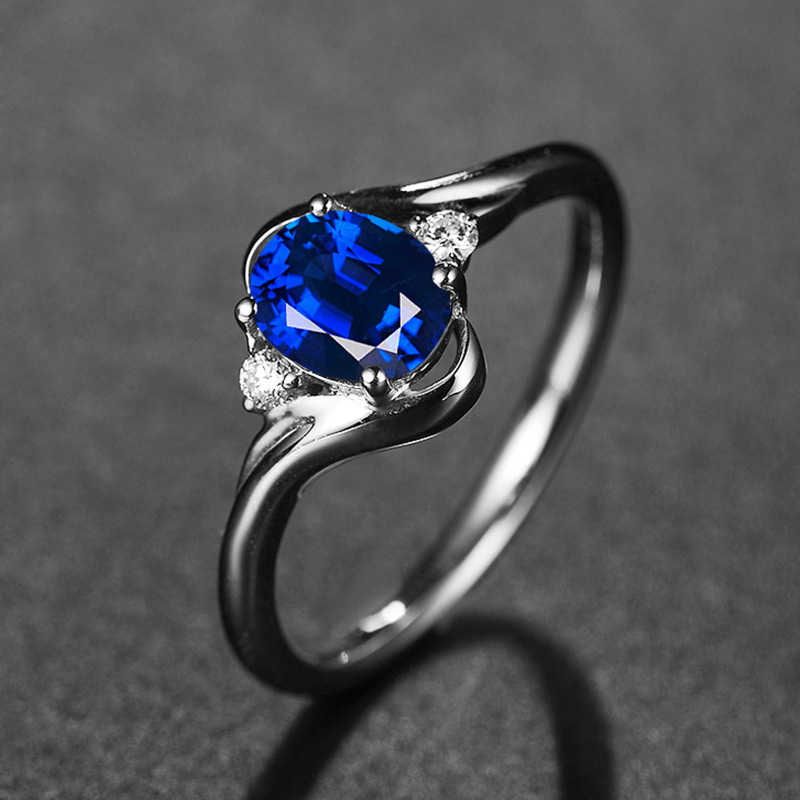 Fashionable elegant sapphire one size platinum ring