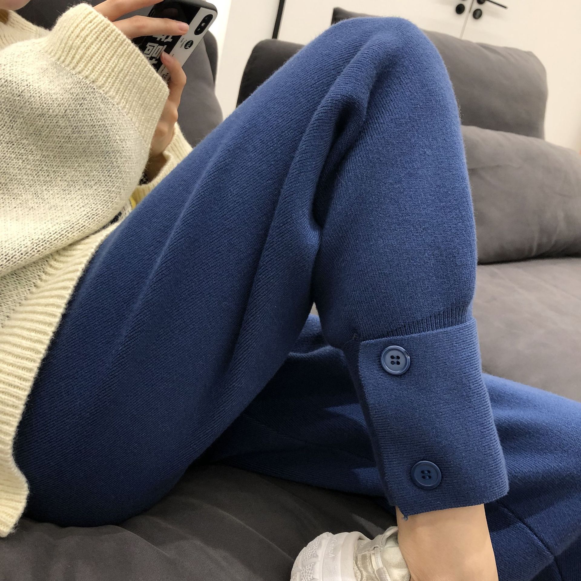 网红大码奶奶裤女秋冬宽松针织休闲裤显瘦灯笼束脚裤小脚萝卜裤子