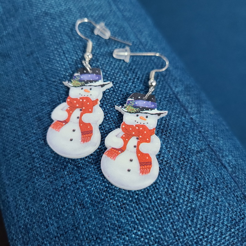 Wholesale Jewelry Ig Style Christmas Tree Santa Claus Snowman Arylic Drop Earrings display picture 4