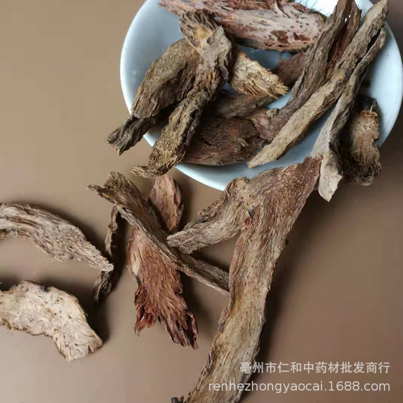 Dried Qiannianjian Root Slices 500g Traditional Chinese Herb for Decoction and Culinary Use overview