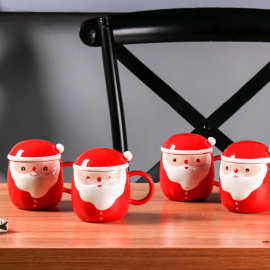 圣诞老人陶瓷水杯奶茶杯情侣杯家用休闲杯咖啡杯配盖节日伴手礼