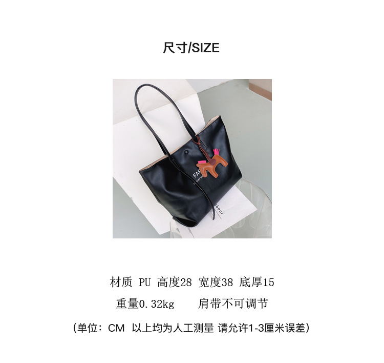 Large Capacity Soft Leather Single Shoulder Tote Bags Casual Black Bags For Women display picture 53