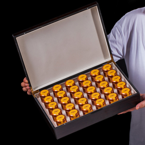 武夷金骏眉特级红茶批发小罐装茶叶礼盒装大红袍肉桂高档木盒礼品