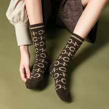 咖色羊毛袜冬季加厚抽象字母条纹中筒ins潮保暖英伦风百搭堆堆袜