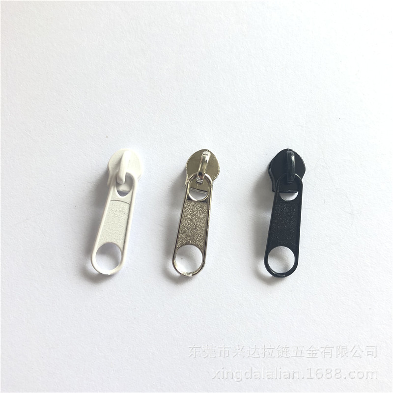 3号彩色喷漆尼龙长板头 现货家纺服装服饰箱包金属尼龙拉链头黑色