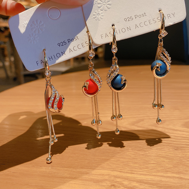 12g Weight No Inlaid Inlay Material Earrings, Ear Studs Classification Wedding, Travel Occasion Alloy Material Geometric Pattern Women'S Gender Plating Design Fashion Style Red, Blue Color Fashion Geometric Plating Alloy No Inlaid Drop Earrings 8
