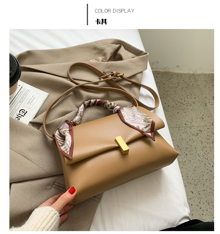 Fashion Messenger Single Shoulder Bag display picture 3