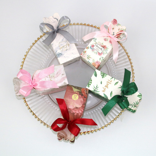 European wedding candy box, new wedding candy box, vase square box, forest style packaging gift paper box