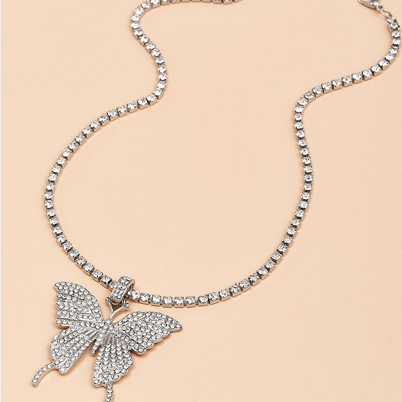 Fashion Full Diamond Butterfly Necklace display picture 5