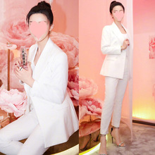 韩国2020春季新款小香风修身白色西装套装女洋气职业西服两件套潮