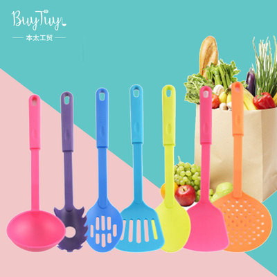 goods in stock colour Plastic Kitchenware 7 sets non-stick cookware Fishing fence a soup spoon Spatula High temperature resistance Leaky spoon Spaghetti Spoon