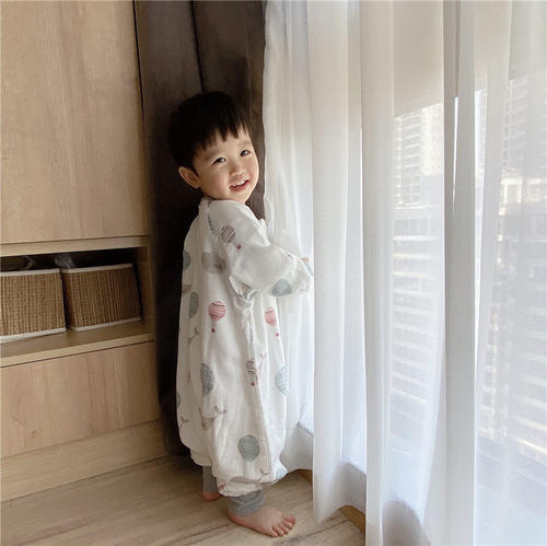 Autumn and winter new bamboo cotton six-layer split-leg pajamas for infants and toddlers anti-kick quilt newborn baby anti-jump one-piece sleeping bag
