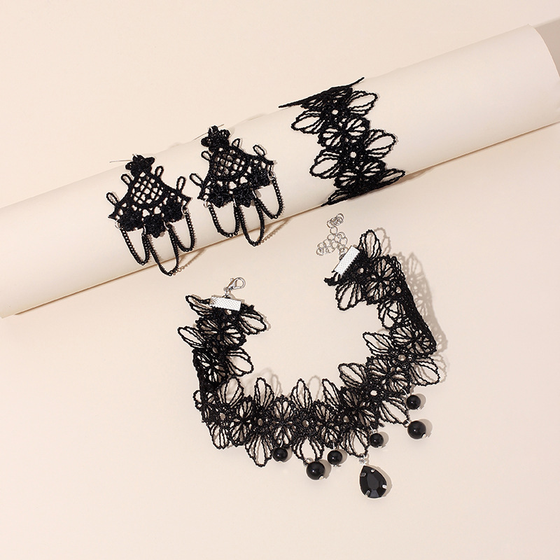 Korea Gothic Style Black Lace Flower Tassel Earrings Necklace Bracelet Set  For Women  Wholesale display picture 3