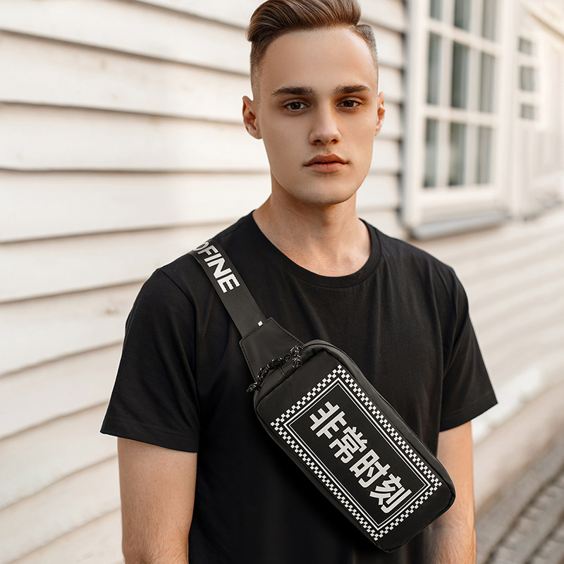 TGF new pattern fashion outdoors Waist pack run Close Waist pack Noctilucent Chest pack Theft prevention mobile phone Cashier Trend