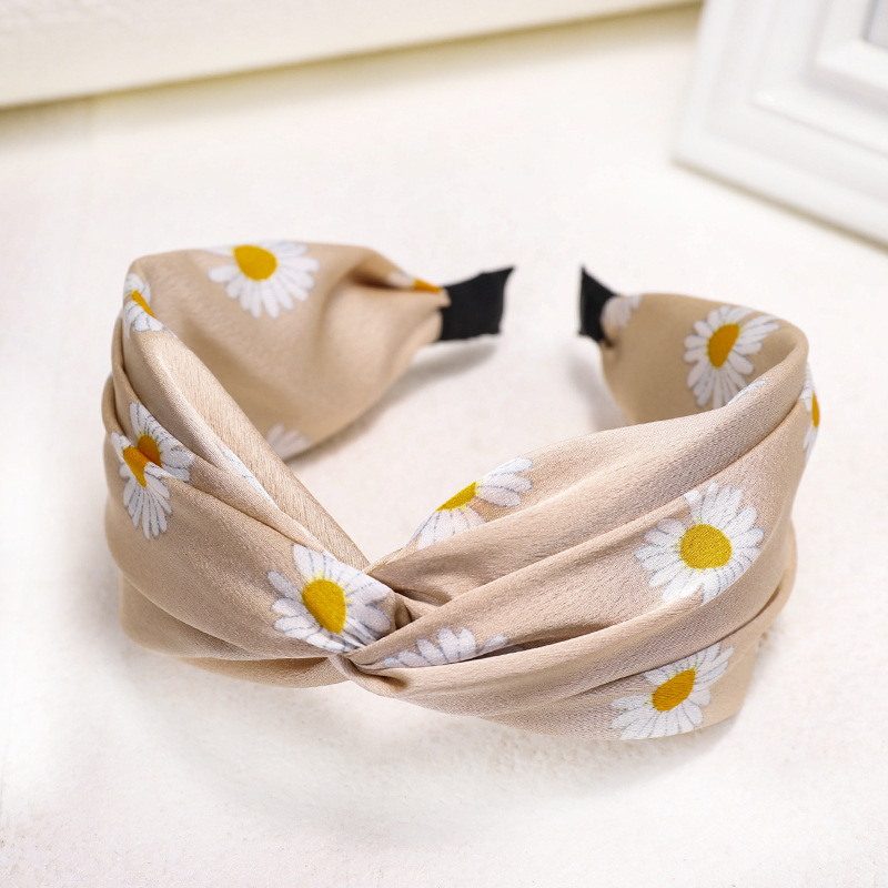 Korea&#39;s New Fashion Fabric Print Headband Cross Knot Wide-edge Cheap Headband Wholesale display picture 9