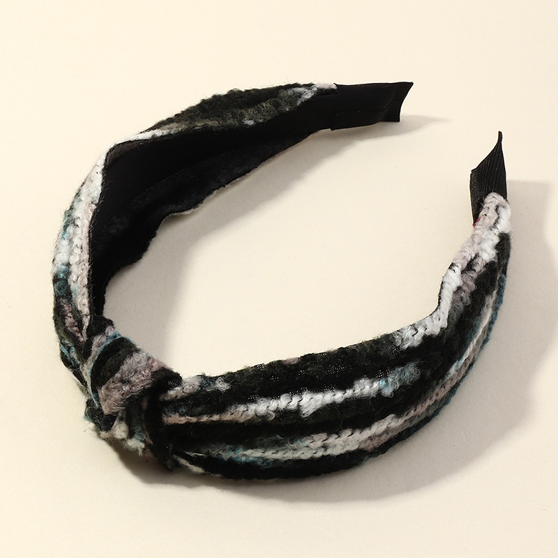 Fashion  Knitted Thick Wool  Knotted  Headband display picture 7