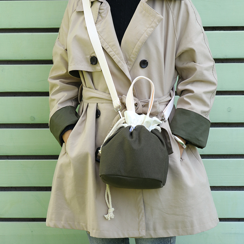 純色斜め掛け-軍緑