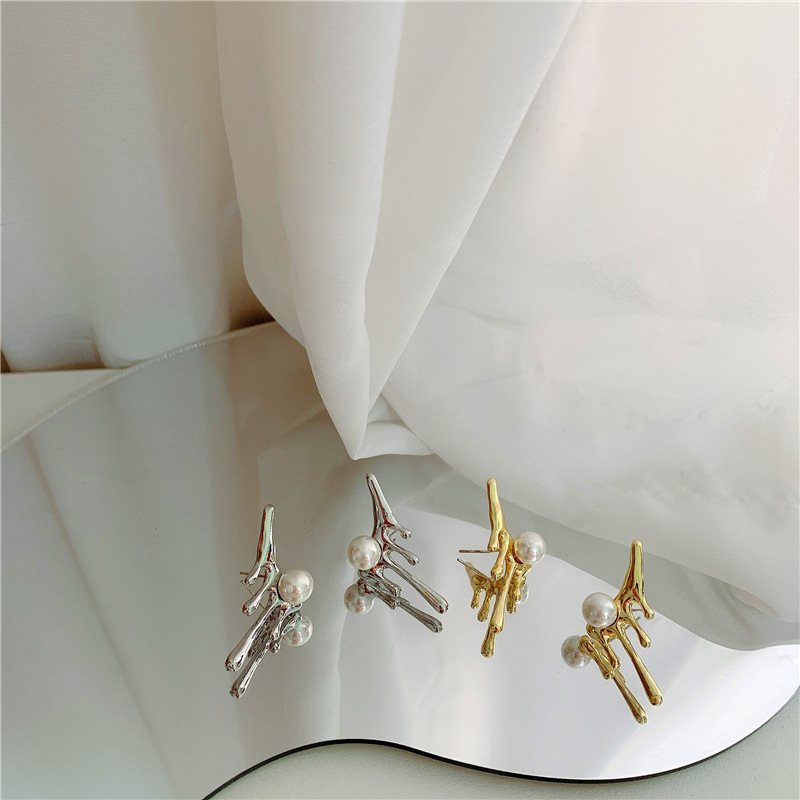 Aretes Exagerados Textura Perla display picture 5