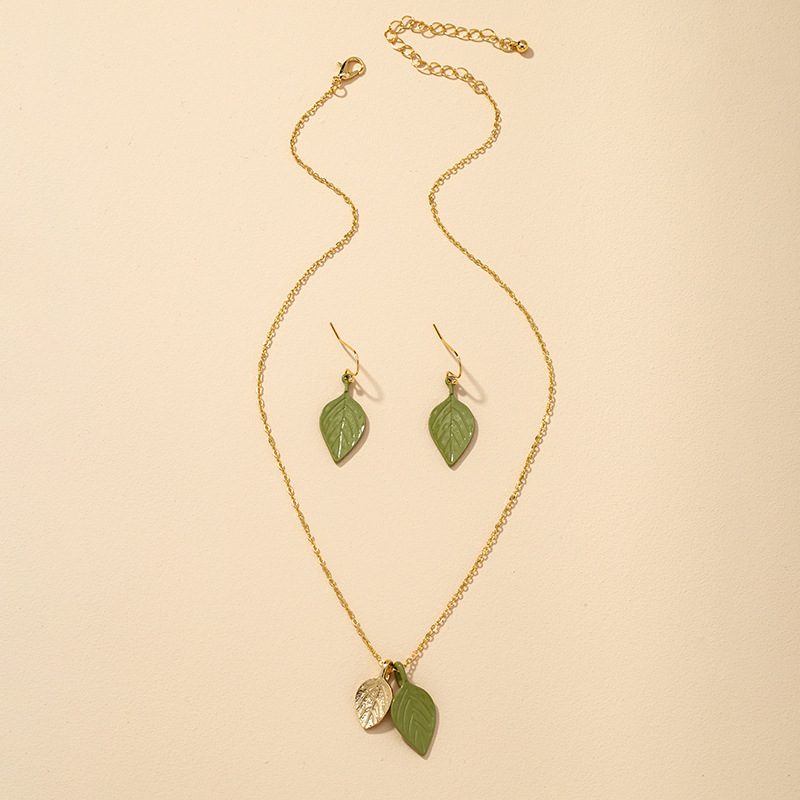 Fashion Jewelry Leaf Earrings  Necklace Set display picture 6