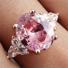 欧美女戒指粉红水晶锆石 镀白金玫瑰金戒指，喜鹊厂家