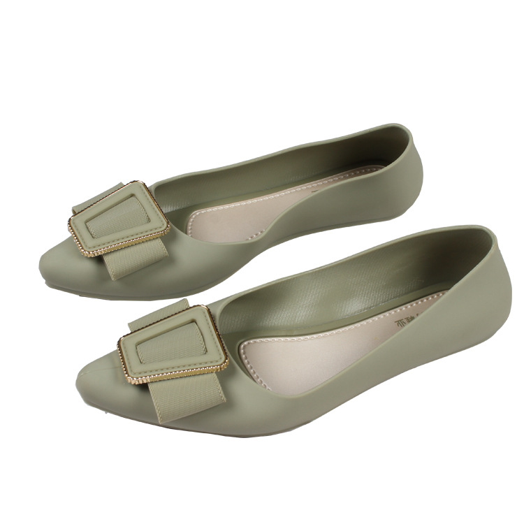 Fashionable casual solid color beach sandals flat