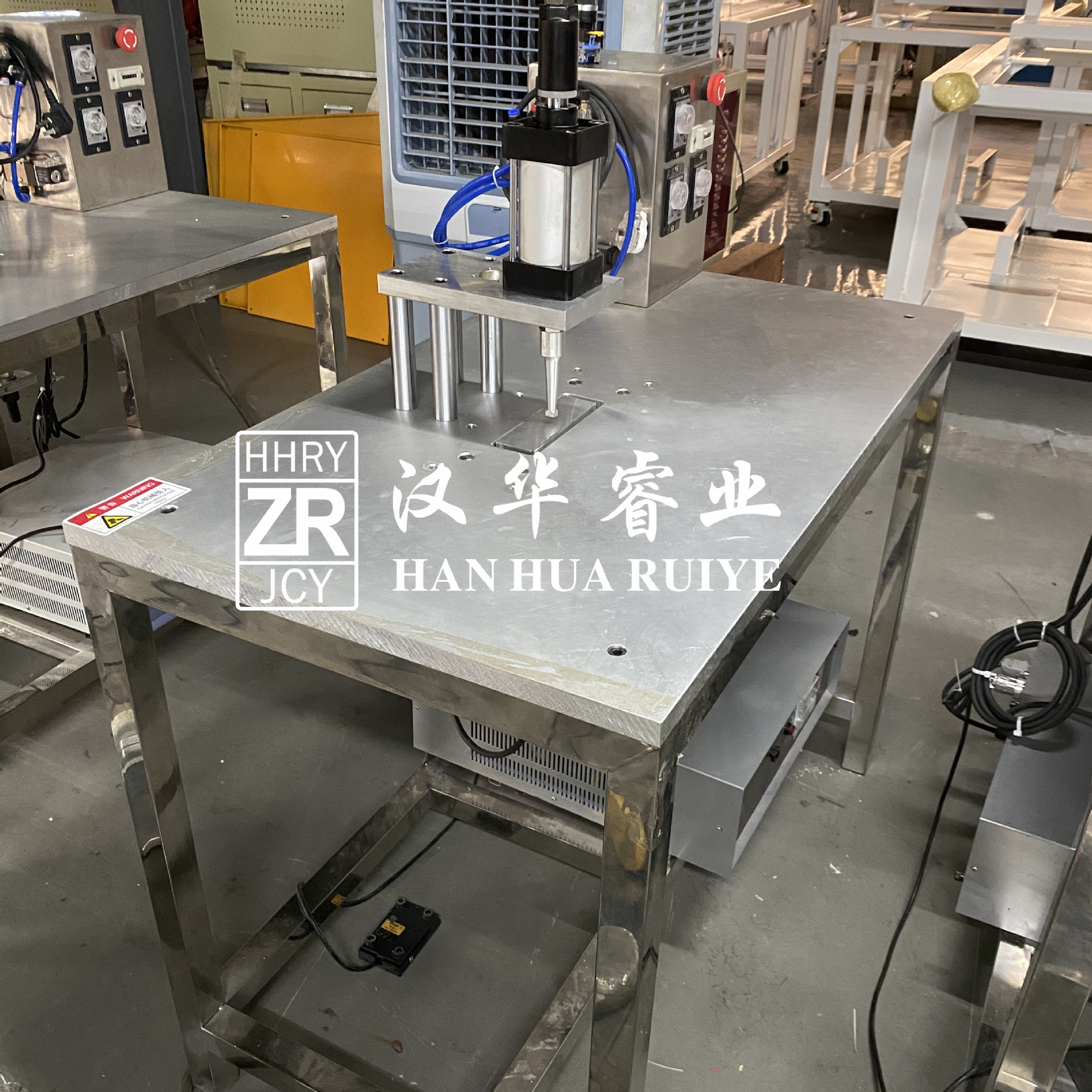 杯型口罩耳带绳点焊机 杯型口罩半自动单点耳带绳焊接机