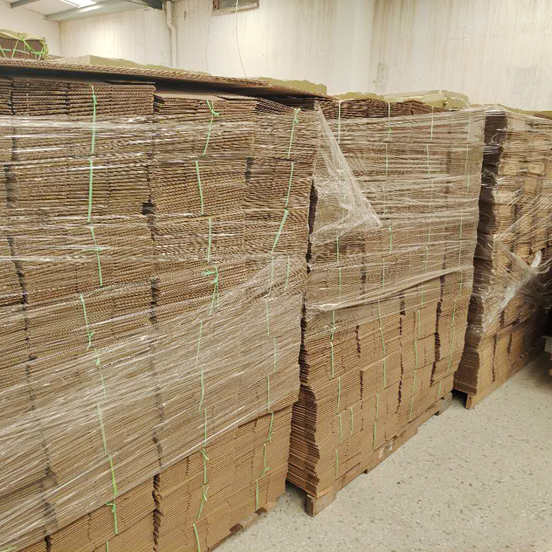 Caja de avión de cartón de comercio electrónico caja de embalaje de cartón de embalaje expreso engrosada caja de papel Kraft corrugado al por mayor