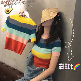 2021夏季新款韩版修身显瘦彩虹条纹短袖T恤针织打底衫女露脐上衣