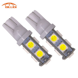 Автоматический светодиодный фонарь Light T10 W5W 5050 9SMD выделяет высокий свет.