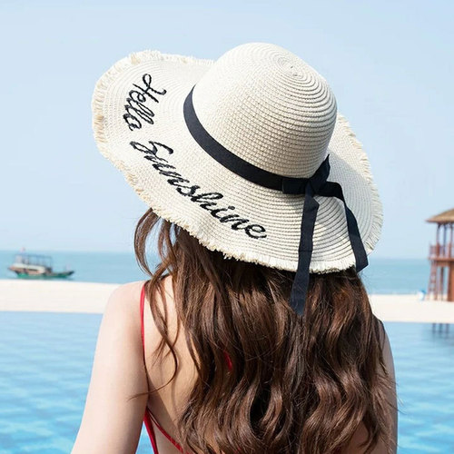 Vacation straw hat for women with large brim, beach sun protection hat, small fresh and versatile summer travel sun hat, foldable