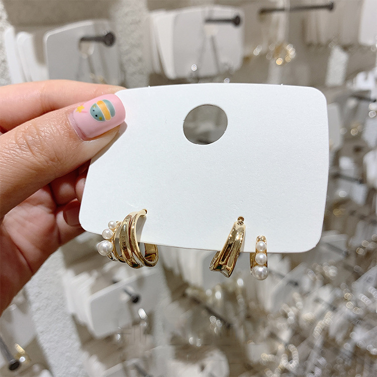 17400715917_1940272883