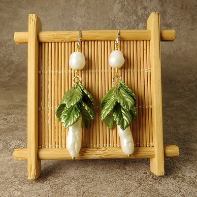 Japan and South Korea Jewelry Explosive money Pearl Leaf full 200 ]live broadcast Selling Earrings Retro ear hook Popular