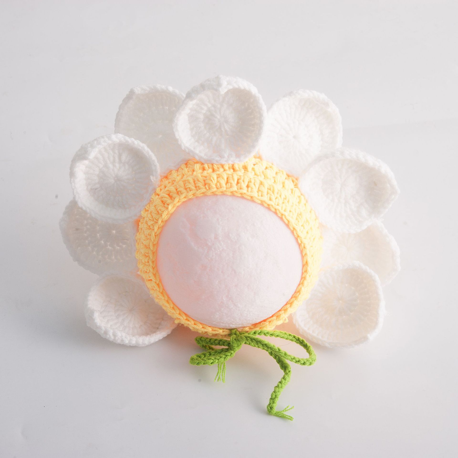 Creative children's photography props for new born solar-powered